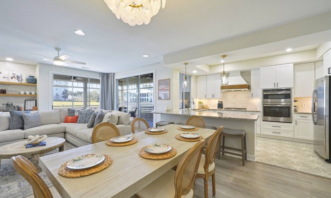 Miramar Beach Villa | Updated Villa|Private Beach|Pool|Tennis&Pickleball