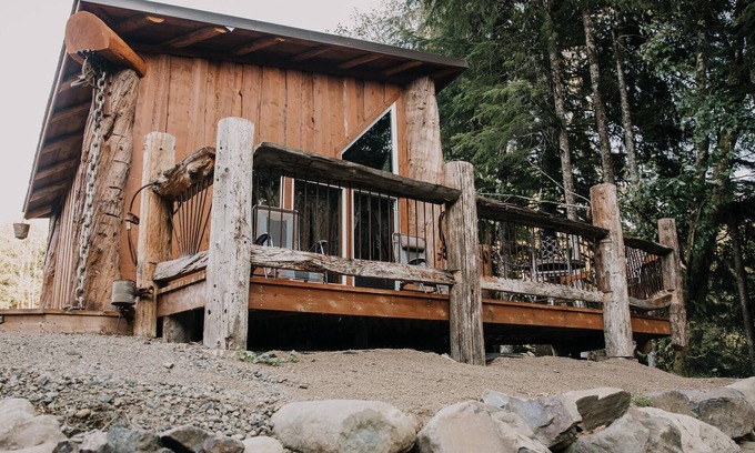 Forks Cabin | Upgrade your camping experience!