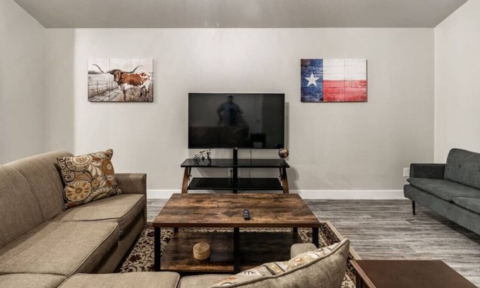Lubbock House | Upland Crossing - 3BR/2BA - New Construction