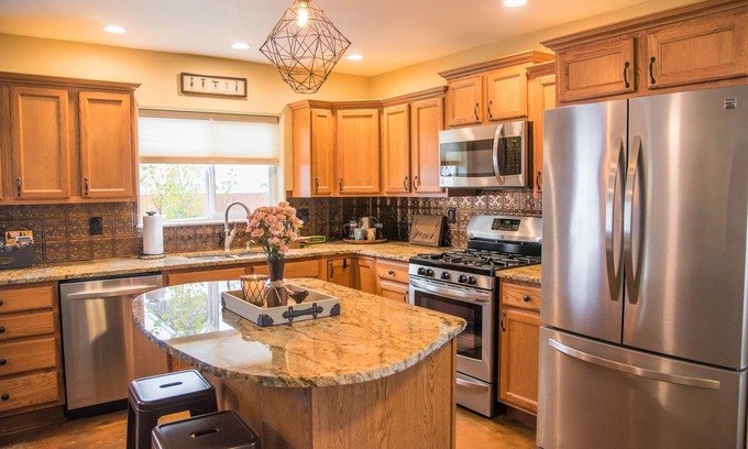 Pagosa Springs House | Upscale & Downtown! Walk to Hot Springs & River!