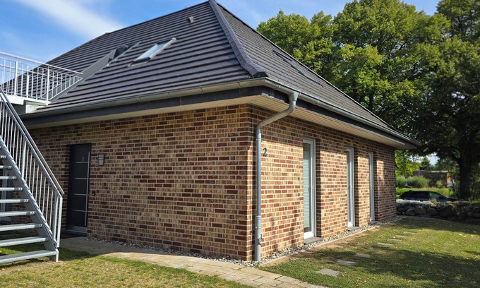 Blengow Apartment | upscale, quiet accommodation with garden and terrace.