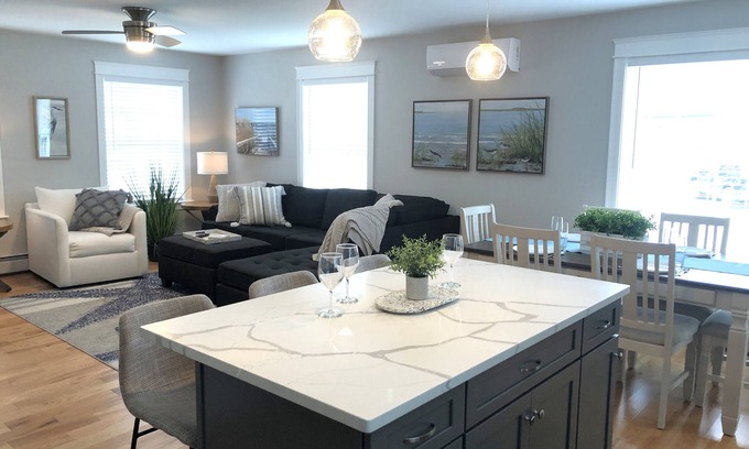 Old Orchard Beach House | Upscale Spacious OOB Beach House - Seasonal Heated Pool