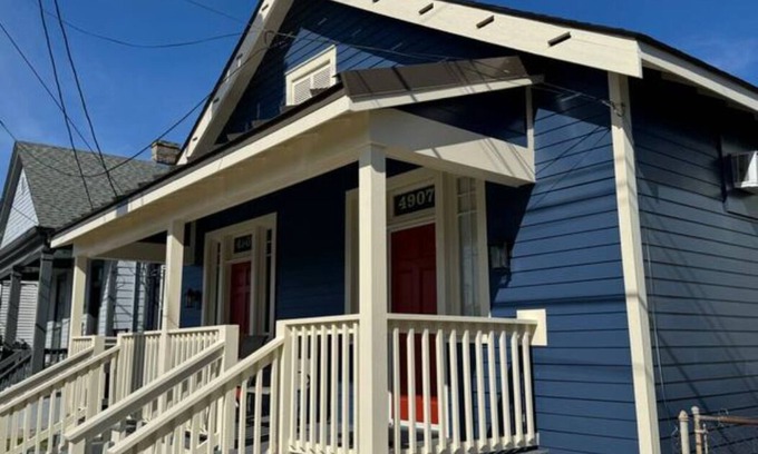 West Riverside House | Uptown Comfort with Yard-Pet Friendly with Fee