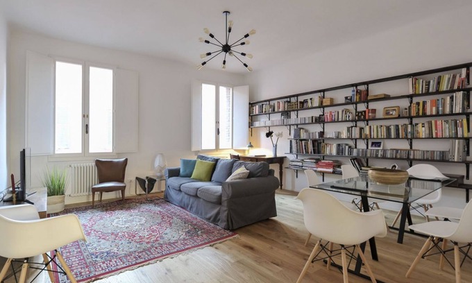 Historic Center Apartment | UR-NEST Testoni, Elegant and quaint two bedroom
