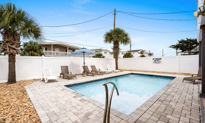 Cherry Grove Beach House | Urban Cowboy - Beach House!
