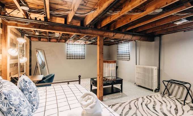 Southwest Minneapolis House | Urban Delightful Retreat: King Bed | BBQ Grill