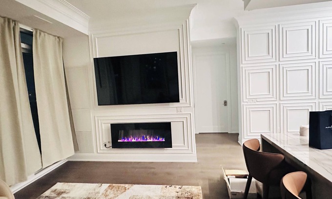 Fashion District Apartment | Urban Elegance: Luxurious 3-Bedroom Condo in the Heart of Downtown Toronto.