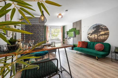 Offenbach am Main Apartment | Urban Jungle Studio Apartment