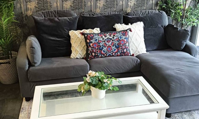 Melbourne Central Business District Apartment | Urban Oasis 3BRs Apartment 2Bath & 1 free Parking