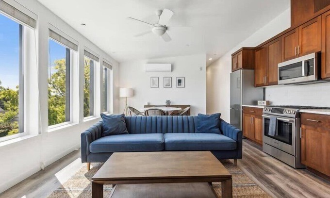 Buckman Neighborhood Apartment | Urban Oasis- Stylish Penthouse Retreat in PDX