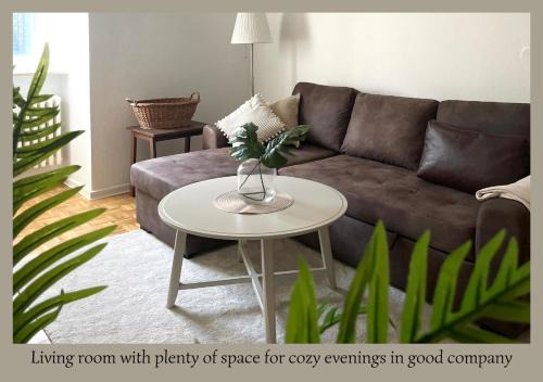 Wurzburg City Centre Apartment | Urban Retreat - Central and Historic