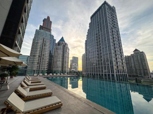 Thung Maha Mek Hotel | Urbana Sathorn Hotel, Bangkok