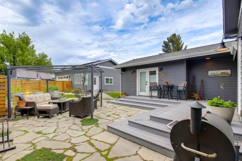 Rose Park Apartment | Central to Everything! Missoula Stay with Courtyard