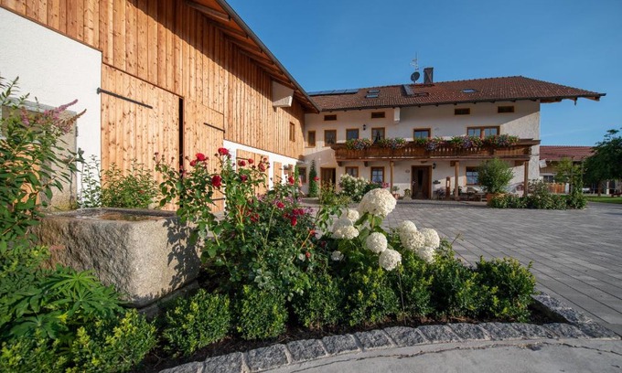 Seeon-Seebruck House | Utznhof