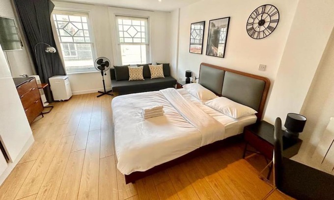 Soho Apartment | V13 Fantastic Apartment - 100m from Piccadilly Circus