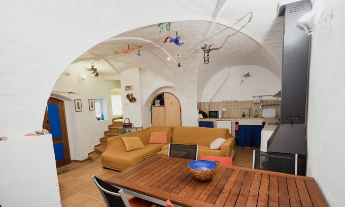 Llanca House | Vacaciones CON Encanto, EN Casa Típica DE Pueblo