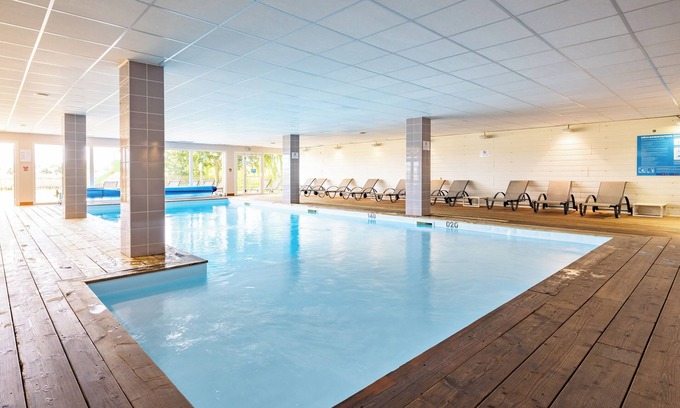 Roz-sur-Couesnon Hotel | Vacancéole - Les Chambres de la Baie