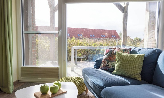 Wremen Apartment | Vacation apartment Wremer Bogen 9-1-1 directly on the mudflats and with terrace.