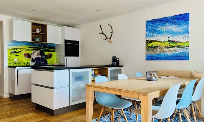 Entfelden Apartment | Vacation apartment 110sqm with 2 separate bedrooms