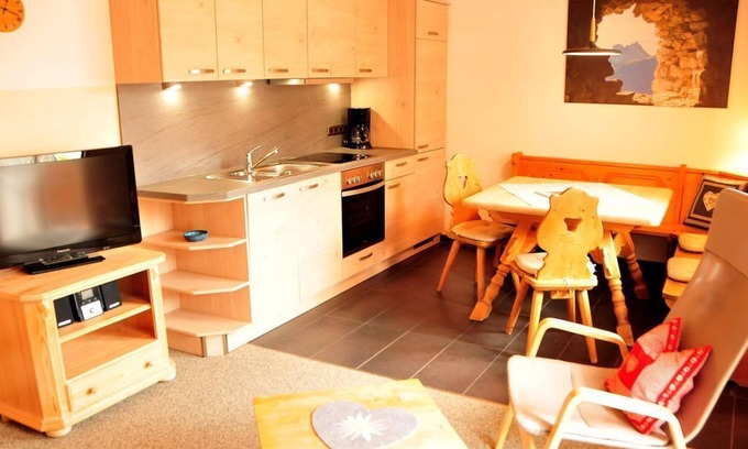 Steinach Bed & Breakfast | Vacation apartment 5 - Pension Vendel