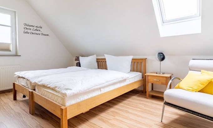 Wangerland Apartment | Vacation apartment Deichblick Hooksiel