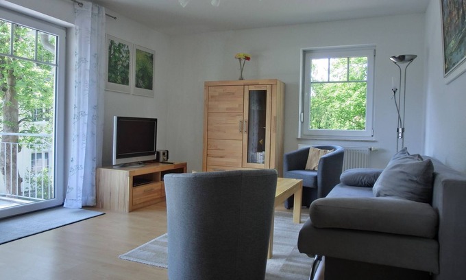 Graal Mueritz Apartment | Vacation apartment U2 - modern 3-room vacation apartment close to the beach for up to 4 people with