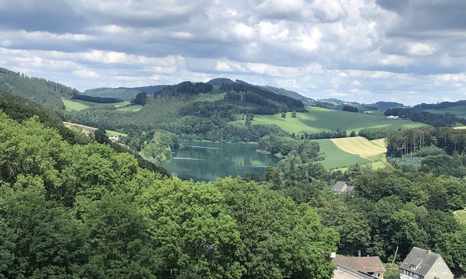 Meschede Apartment | Vacation apartment Donner am Wald