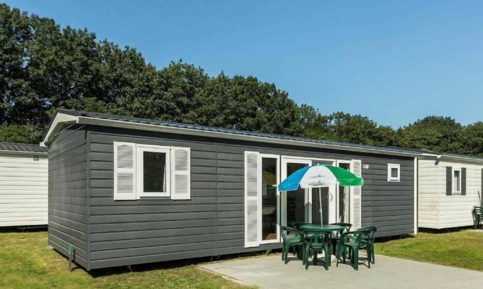 Houthalen House | Vacation home Hengelhoef in Houthalen-Helchteren - 6 persons, 3 bedrooms