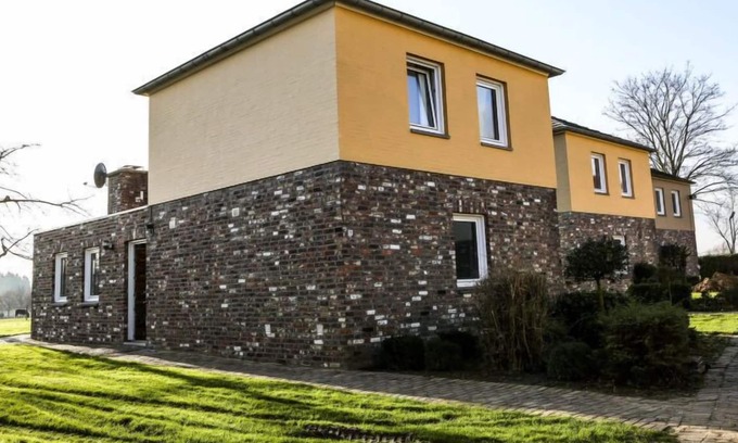 Landsrade House | Vacation home Bungalowpark Landsrade in Gulpen - 6 persons, 3 bedrooms