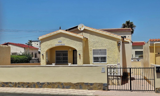San Fulgencio House | Vacation home "Casa Lustigmann", Welcome to your vacation