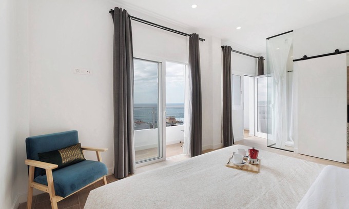 Punta del Hidalgo Apartment | Vacation Home "Loft Punta del Hidalgo" with Sea View, Balcony & Wi-Fi