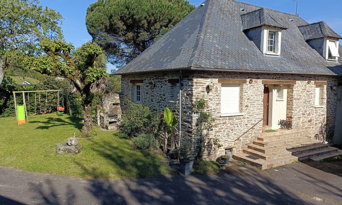 Venarsal House | Vacation home in Corrèze 8 people