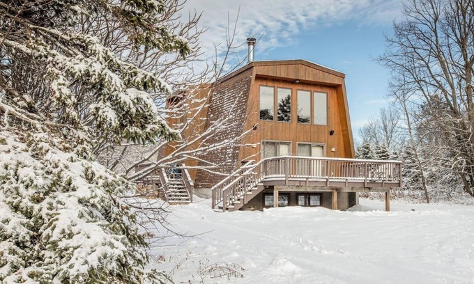 Bessemer House | Vacation Home in Powderhorn Village with Indoor Hot Tub