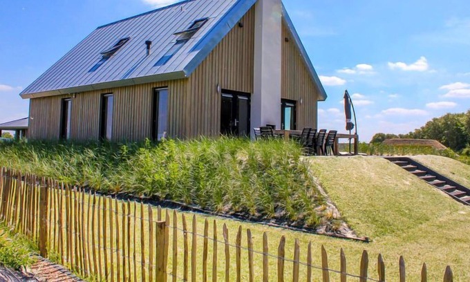 Tholen House | Vacation home Oesterdam Resort in Tholen - 10 persons, 5 bedrooms