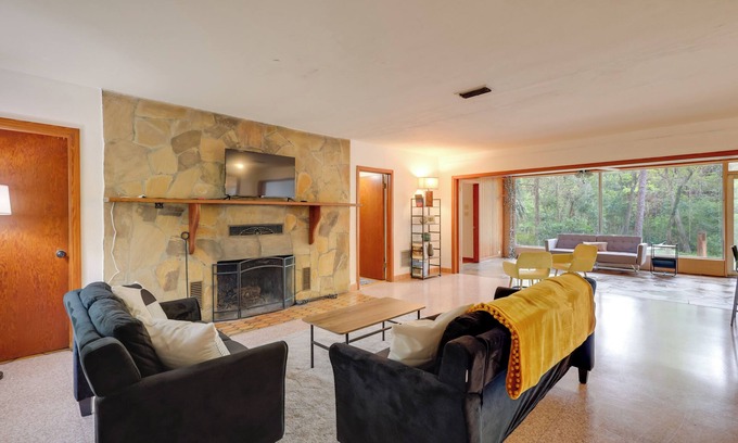 Gainesville House | Vacation Home Rental in Gainesville, Florida!