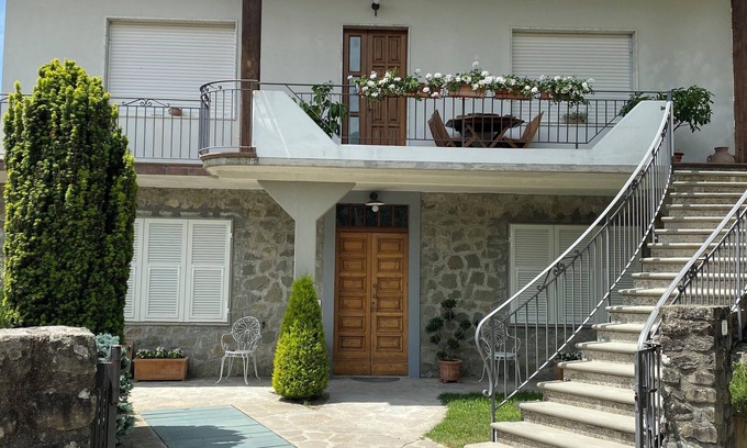 Bagnone House | Vacation Home "The Motorcycle"