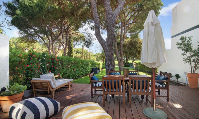 Vilamoura House | Vacation Home "Vilamoura Com Piscina E Wifi" with Private Pool, Terraces & Wi-Fi