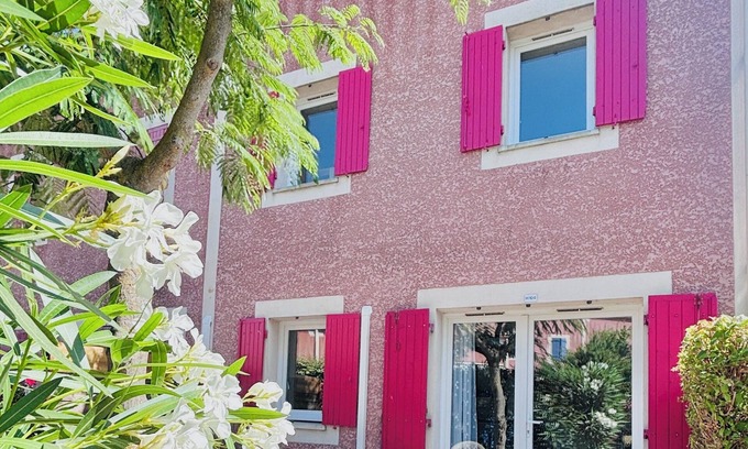 Beziers House | Vacation home with pool