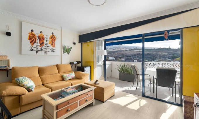Playa San Juan Apartment | Vacation 'Merlin' with Sea View, Wi-Fi and Air Conditioning