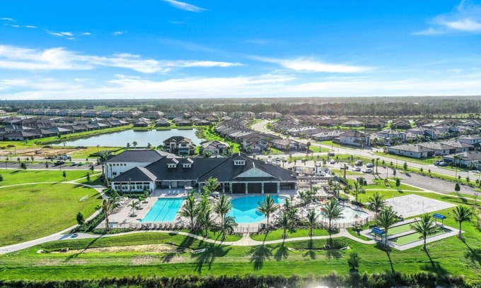 Gateway House | Vacation Paradise in Fort Myers
