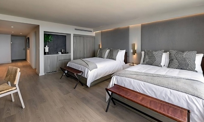 Village of La Jolla Hotel | Vacation Starts Here! Amazing View! Minutes Away to Birch Aquarium at Scripps!
