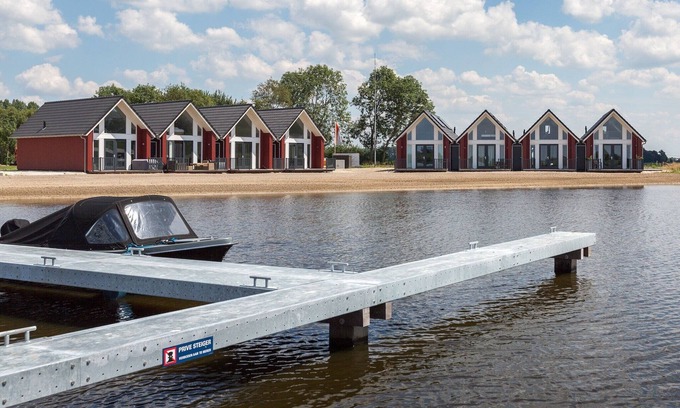 Langelille House | Vacation Stay Close to Tjeukermeer