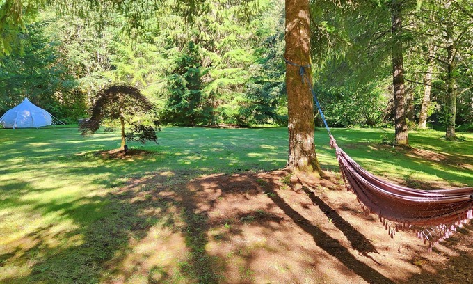 Corbett House | Vacations, Ceremonies, Weddings, Events, with Pets
