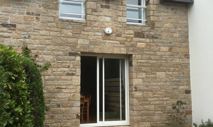 Saint-Jacques House | Vacations just a stone's throw from the ocean. Trévenaste beach.