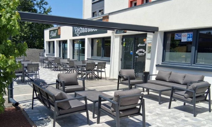 Valentigney Hotel | Val Hôtel Montbéliard Sud