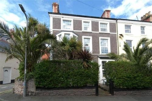 Llandudno House | Vale house Family Home in Central Llandudno