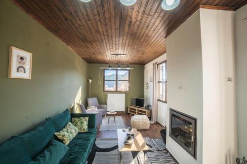 Valtesiniko House | Valtesiniko View