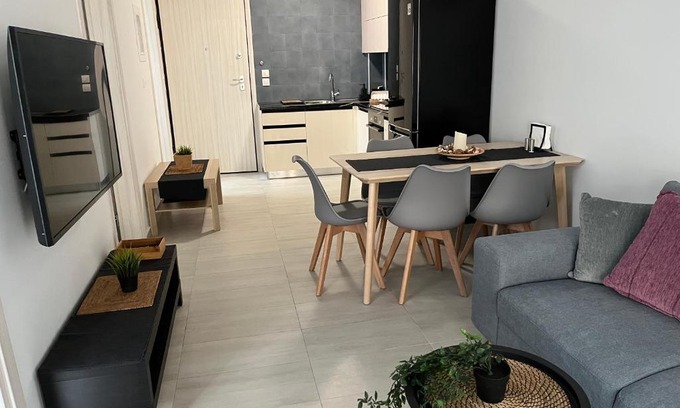 Ampelokipoi Apartment | Vamelon