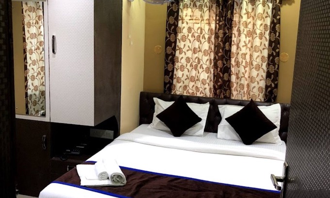 Hardoi House | Vandana Guest House