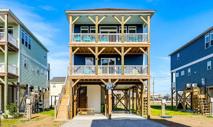 North Topsail Beach House | Vanodi Landing